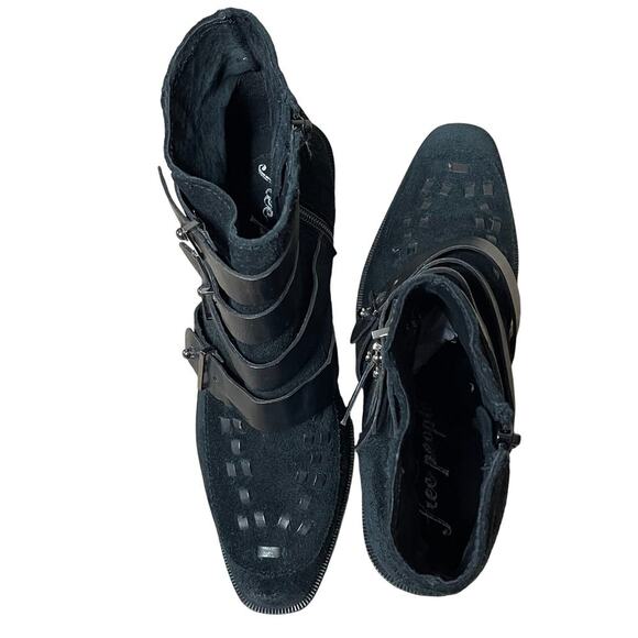 Free‎ People Ranger  Black Ankle Boot Size 7 - Picture 7 of 8